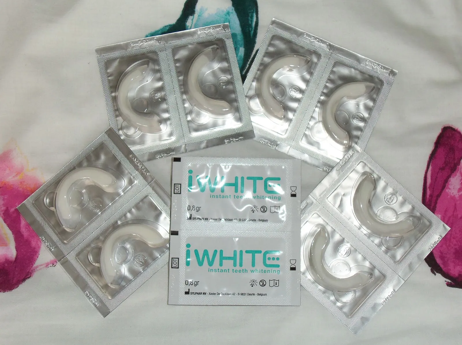 /img/34307-iwhite-teeth-whitening-singapore-7.webp
