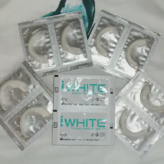 /img/34307-iwhite-teeth-whitening-singapore-7.webp