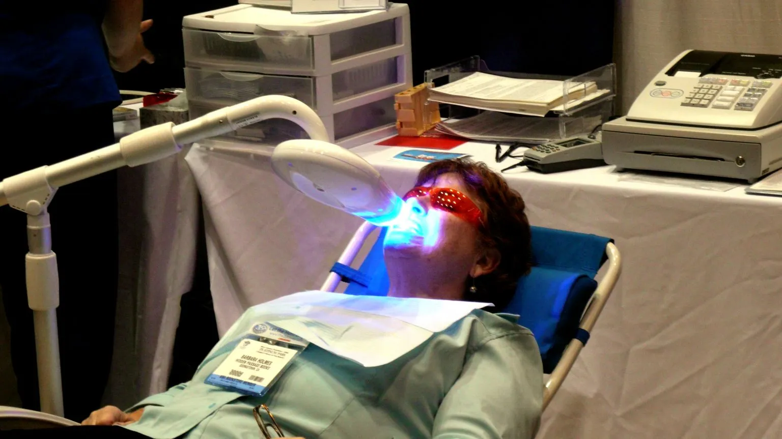 /img/34708-teeth-whitening-tel-aviv-aftercare.webp