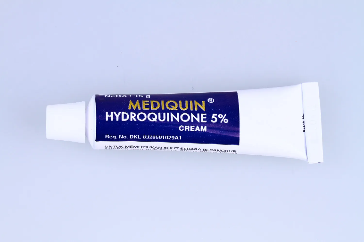 /img/34763-dermatologist-consultation.webp